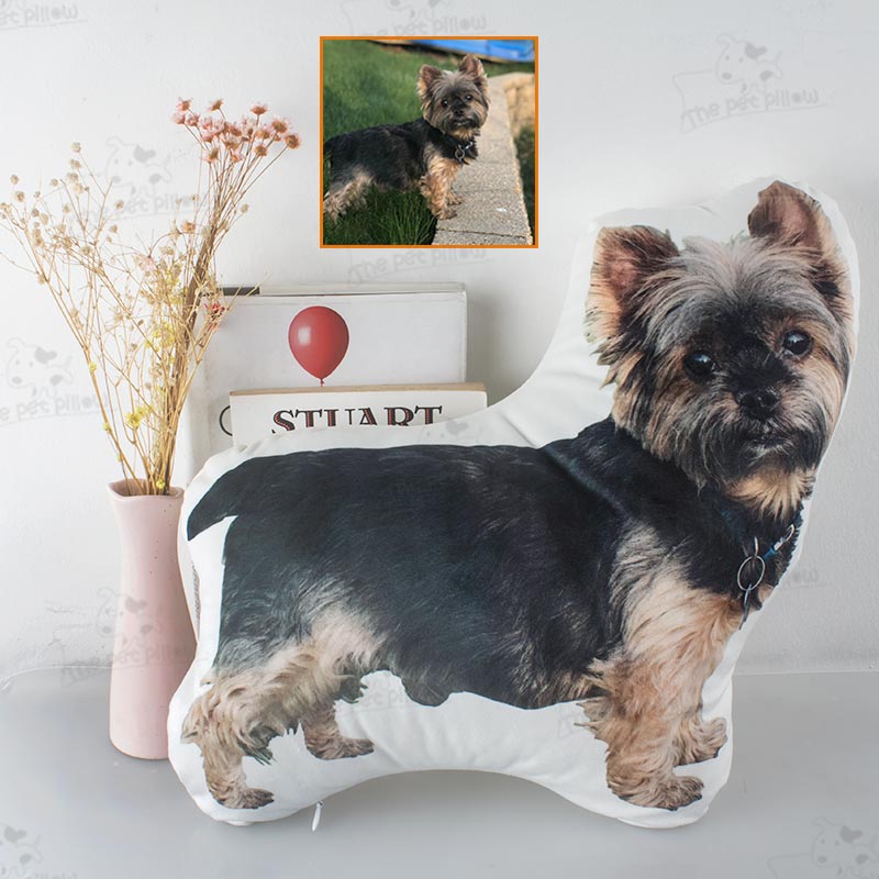 Customize The Pillow with A Photo of Your Pet and Let Your Pet Accompany You All The Time